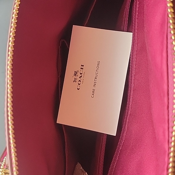 Coach Colette Leather Shoulder/Handbag, Fuchsia color, Soft Smooth Leather, NWT - Picture 7 of 10